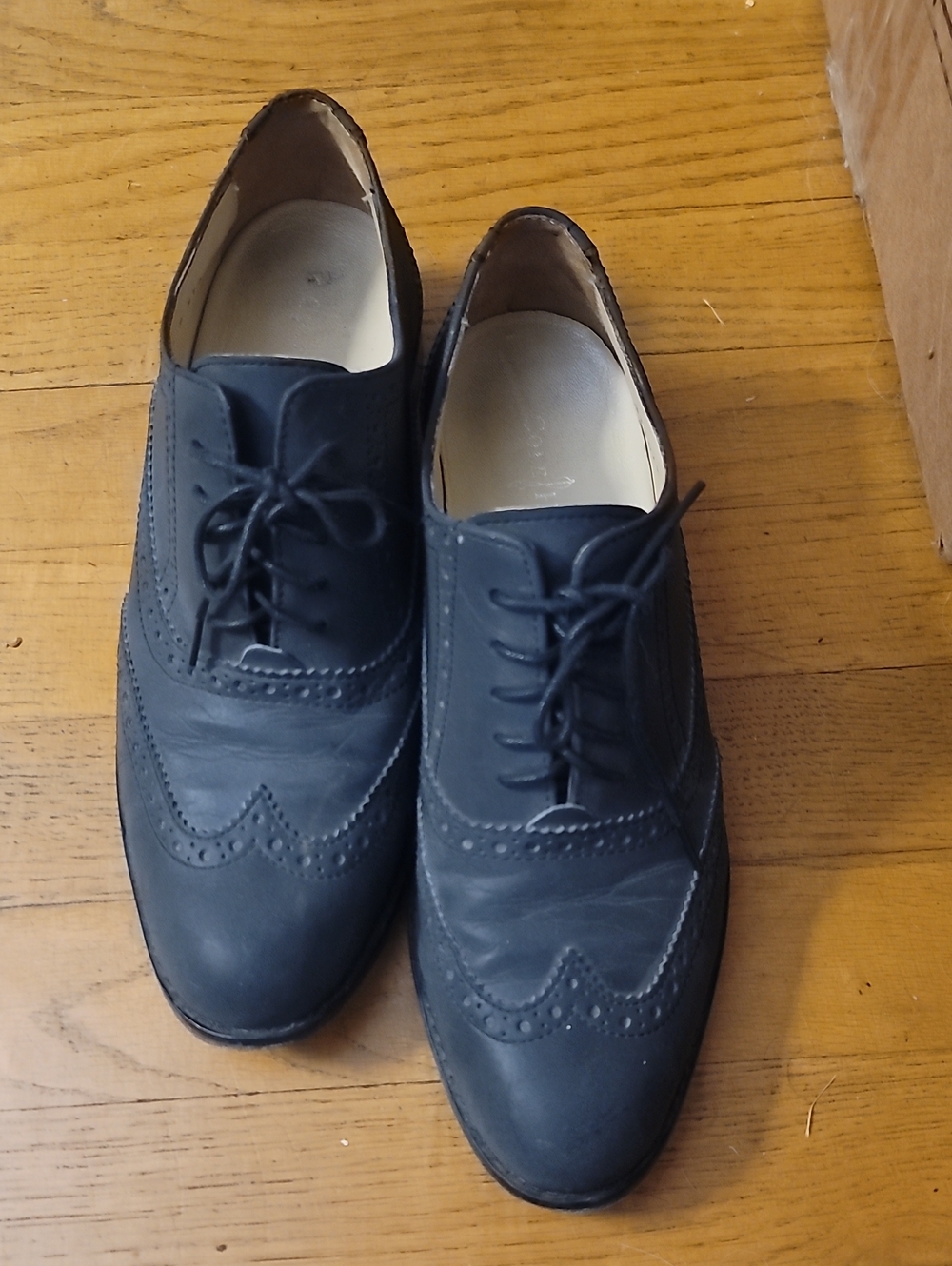 Cole Haan Women's Skylar Gray Reflective Wingtip Oxford Shoes Size 7 Iridescent